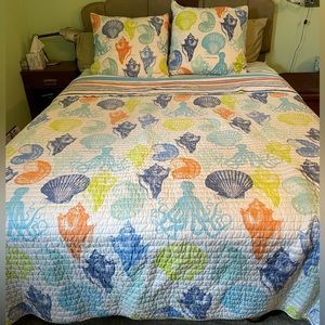 Queen Coastal Beach Shell Quilt from Bed Bath & Beyond with Square Pillow Shams
